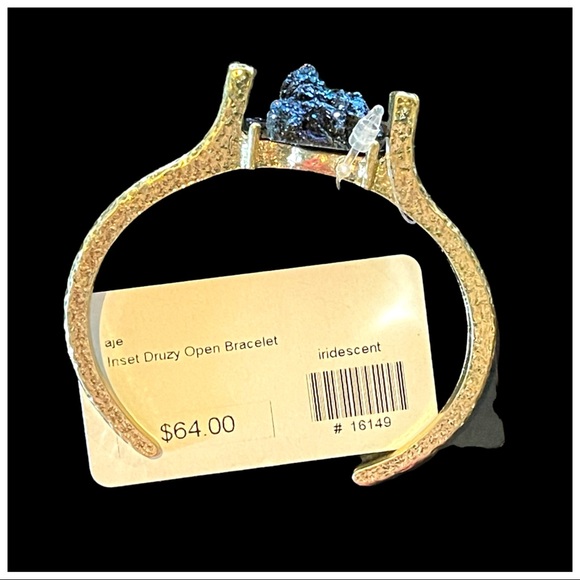 Handmade Druzy Metallic Textured Gold Bracelet - Picture 5 of 5